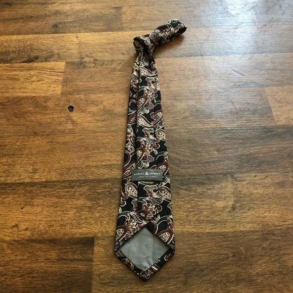 Robert Talbott Best of Class Tie - Picture 4 of 7